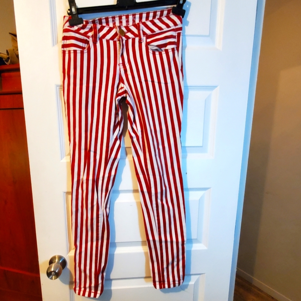 ❤️ Queen Jeans ❤️ Red and white stripes skinny jeans